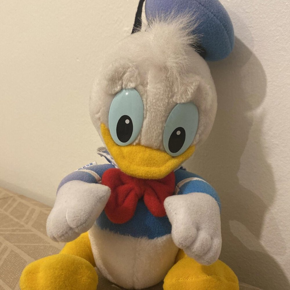 Donald Duck Hasbro Softies 1984 Plush Stuffed Animal Walt Disney Babies Vintage